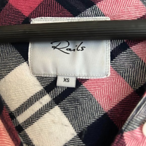 Rails Hunter Plaid Button Front Flannel - Picture 3 of 4